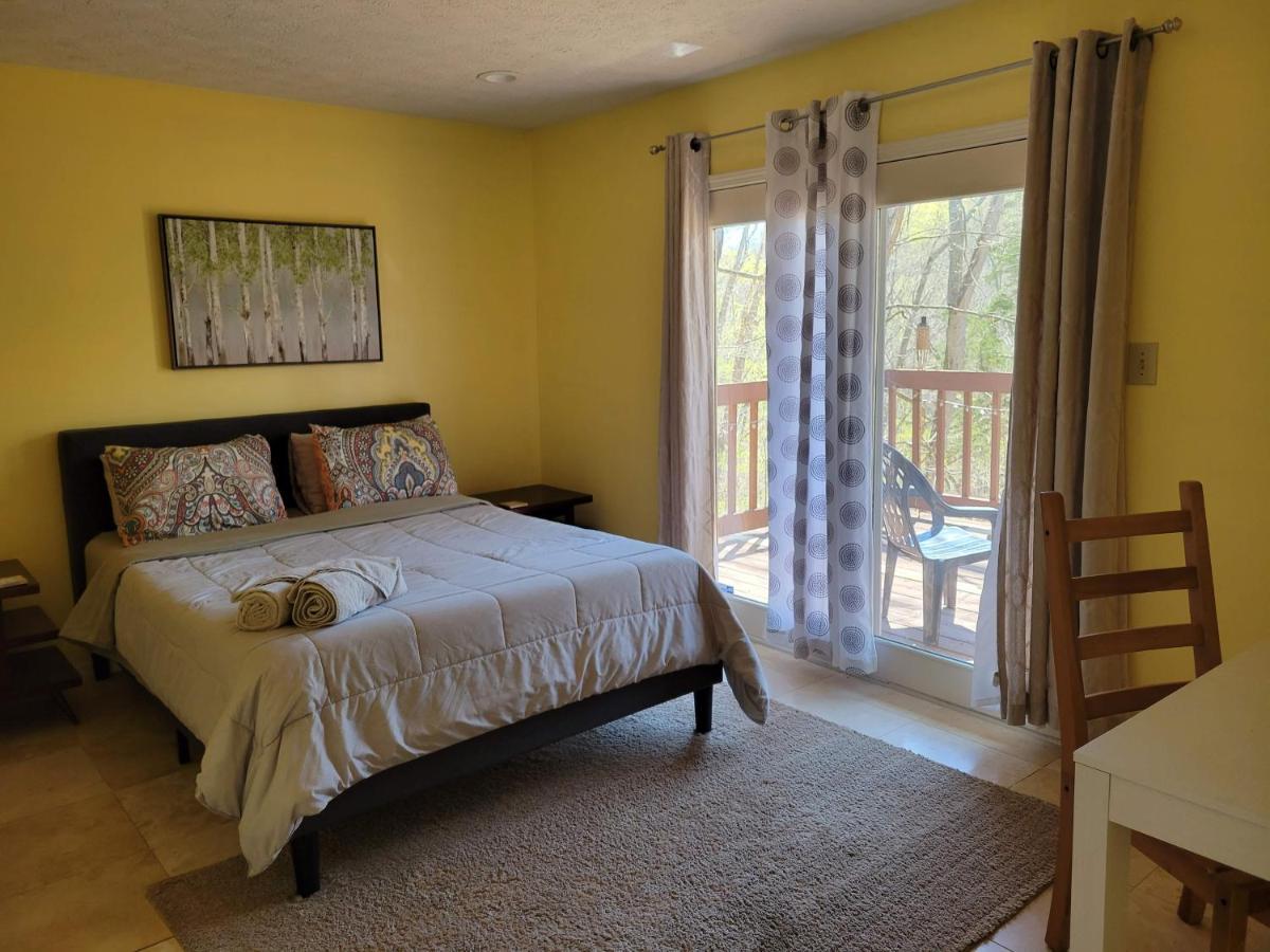 Preston Hollow Блумингтън Екстериор снимка